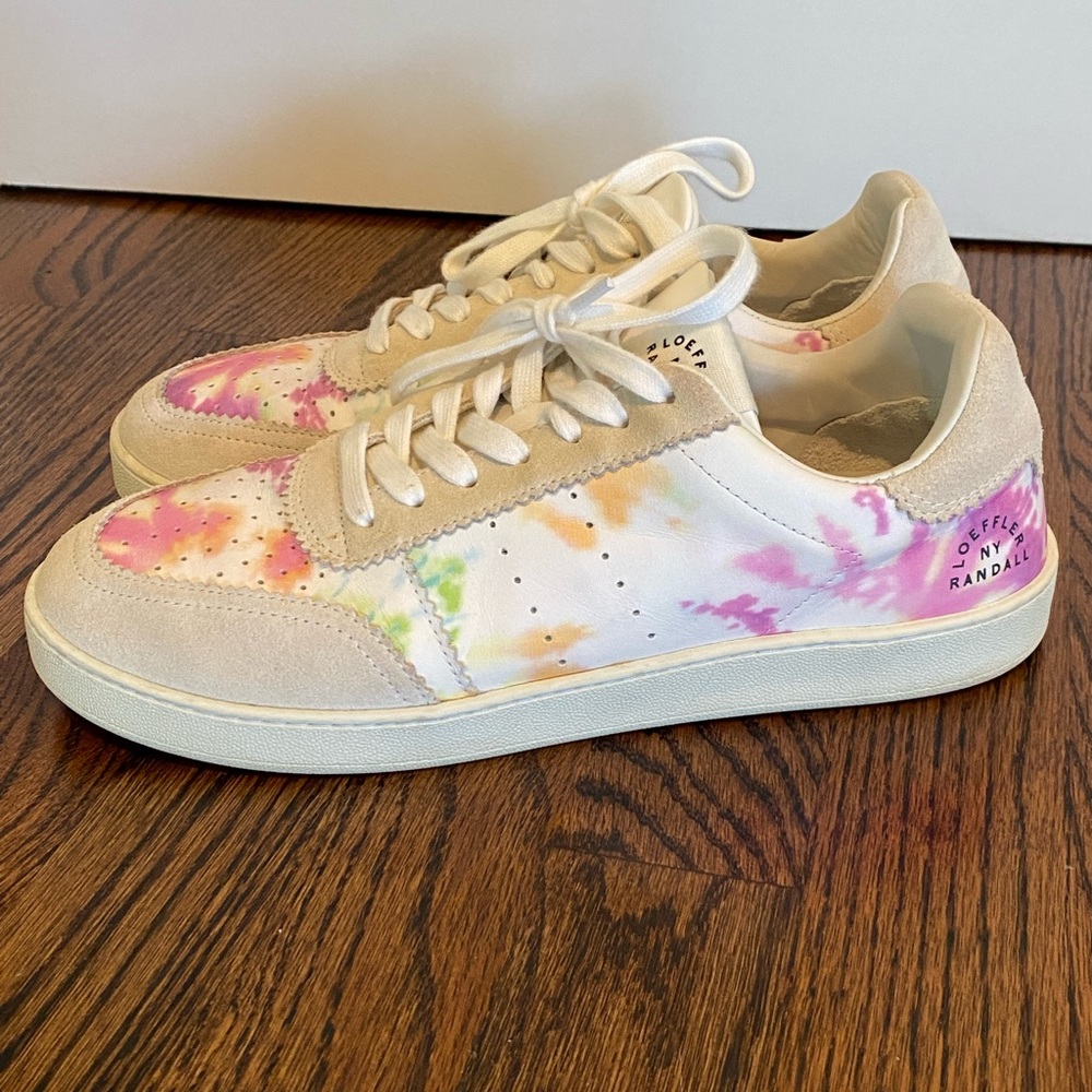 Loeffler Randall women’s Keeley tie dye white leather sneakers size 8.5